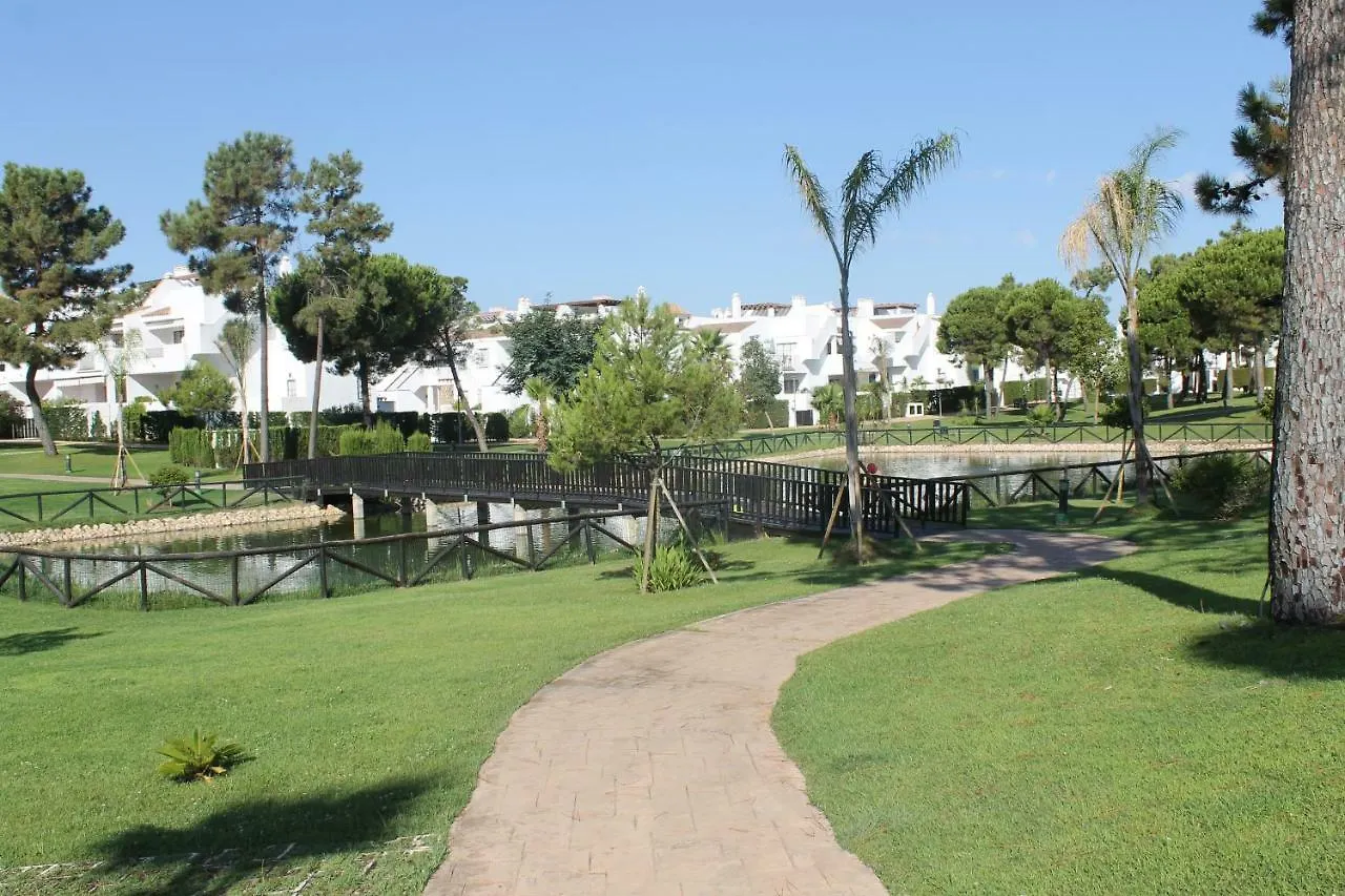 Apartamento en Urbanizacion Hacienda Golf Islantilla Isla Cristina 0*,  España